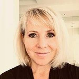 Meet your Posher, Julie